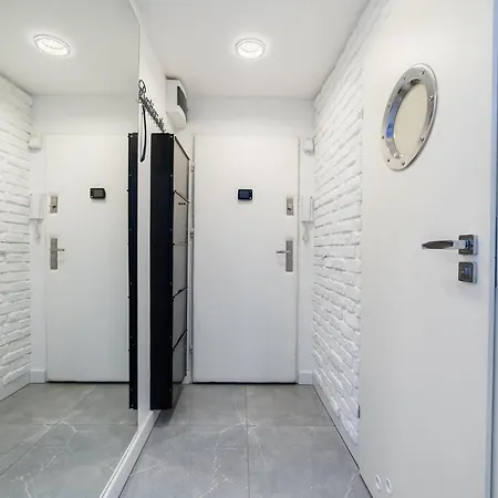 Apartamento Wierzbiecice Comfort By Bookinghost Poznan