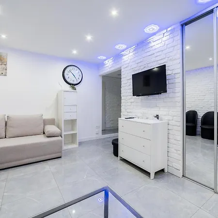 Wierzbiecice Comfort By Bookinghost Apartamento *