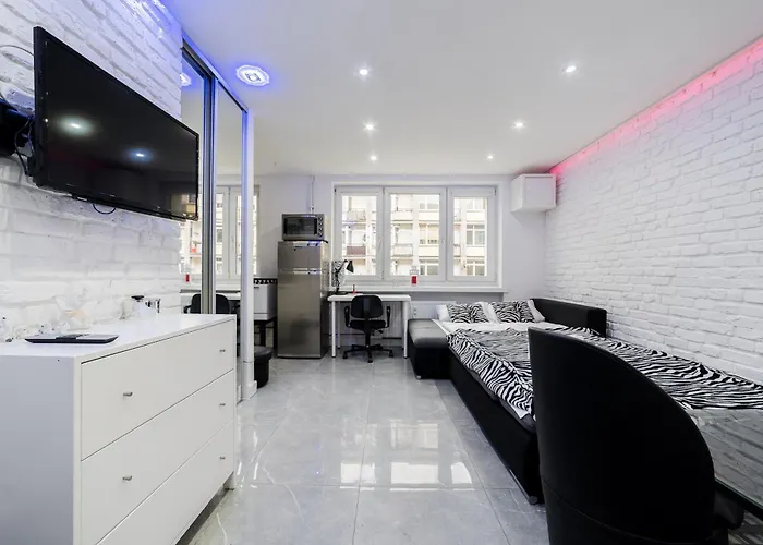 Wierzbiecice Comfort By Bookinghost